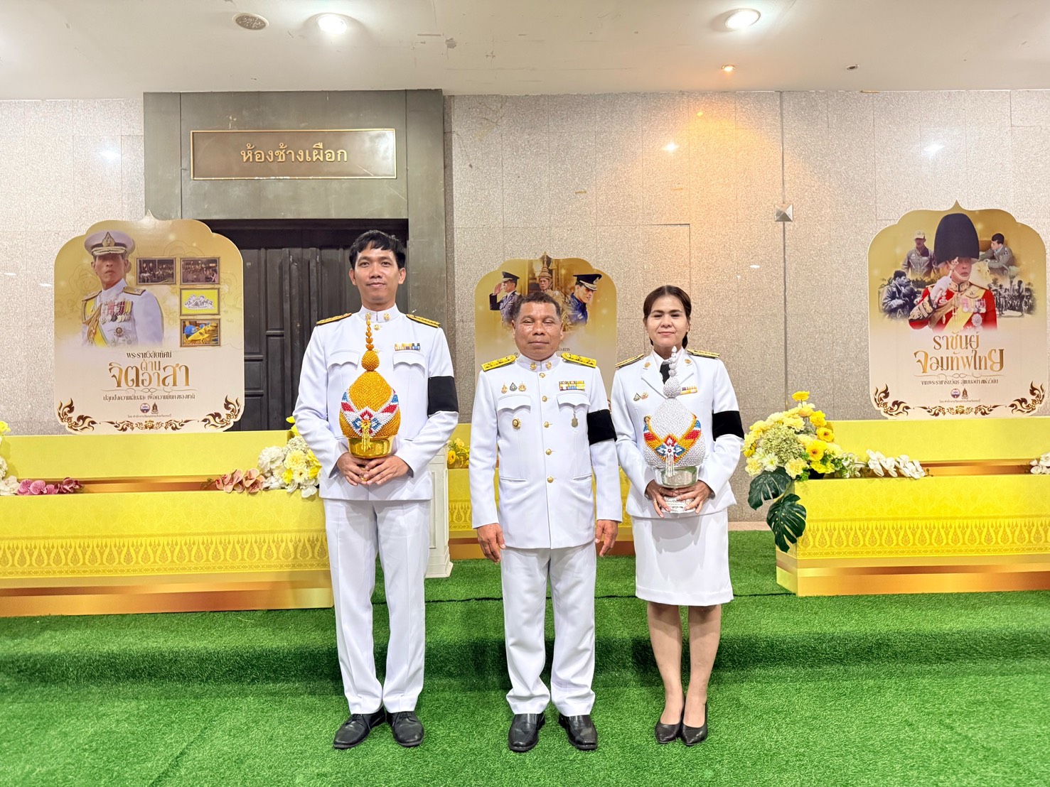 พช.กระบี่ ร่วมพิธีถวายเครื่องราชสักการะและจุดเทียนถวายพระพรชัยมงคล เนื่องในวันเฉลิมพระชนมพรรษา 28 กรกฎาคม 2569
